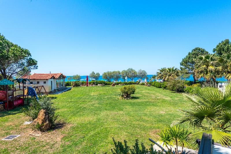 Irida Resort 3
