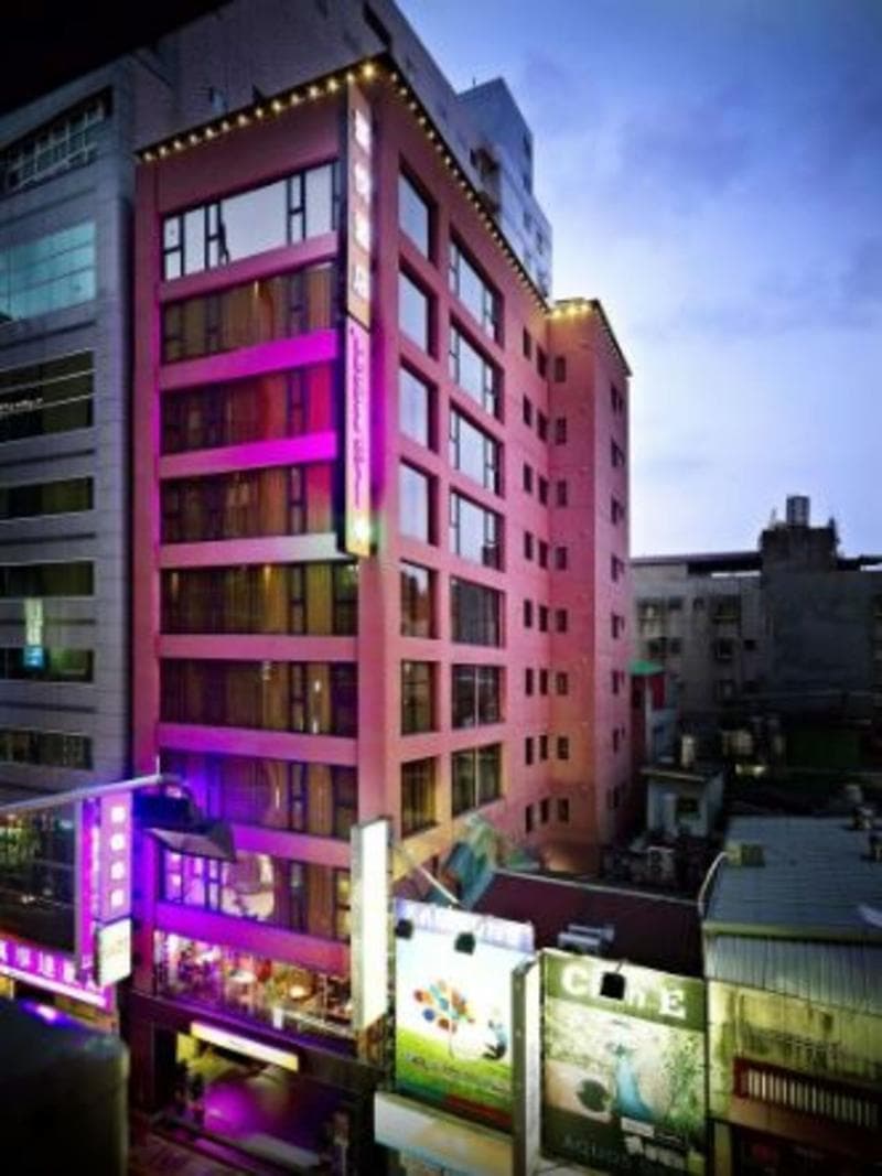 Inhouse Hotel 3