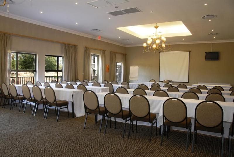 Protea Hotel Bloemfontein Willow Lake 3
