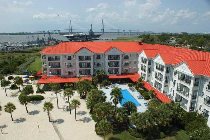 Charleston Harbor Resort & Marina 2