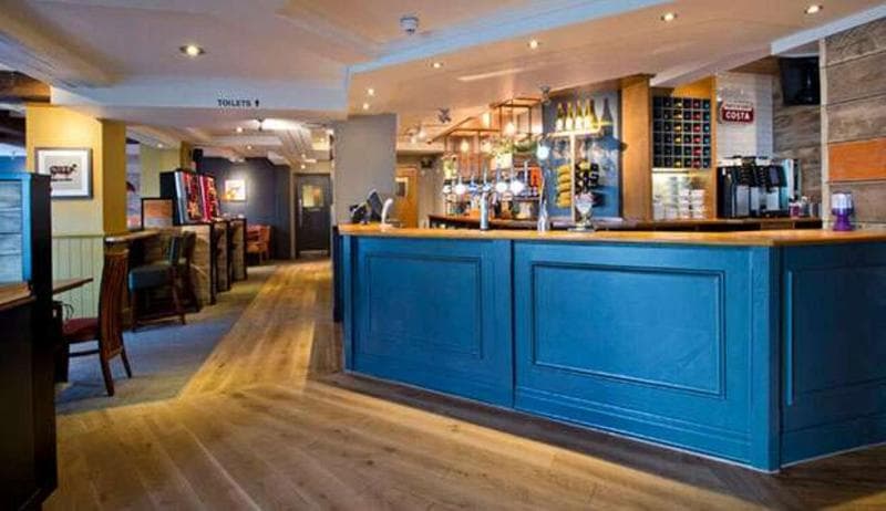 Premier Inn London Romford Central 5