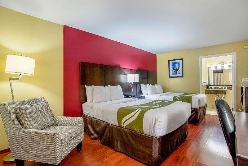Quality Inn & Suites Phoenix NW - Sun City 5
