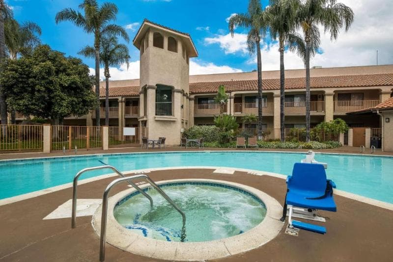 Best Western Diamond Bar Hotel & Suites 3