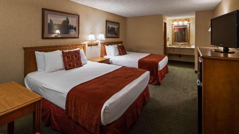 Best Western Shadow Inn 3