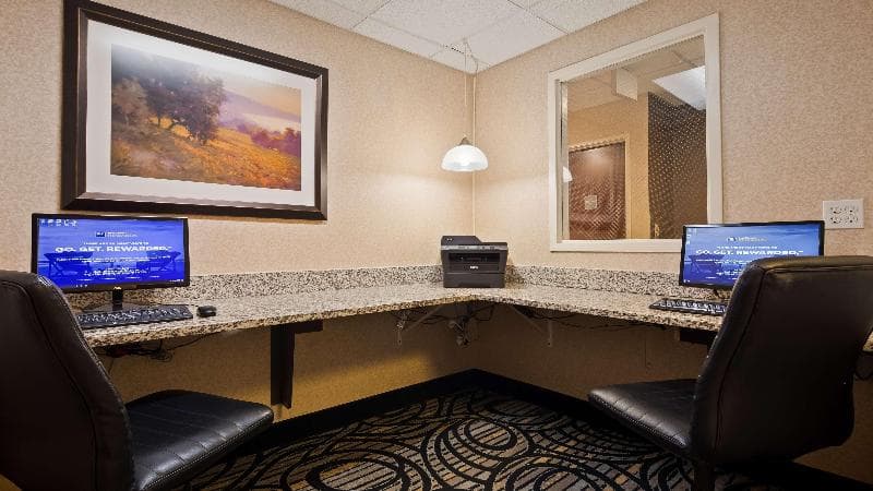 Best Western Plus Boulder Louisville photo 1