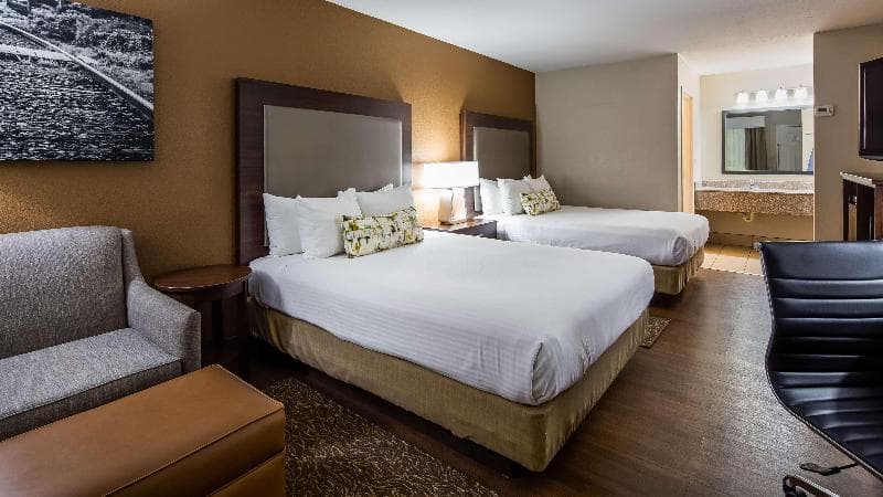 Best Western Shenandoah Inn 5