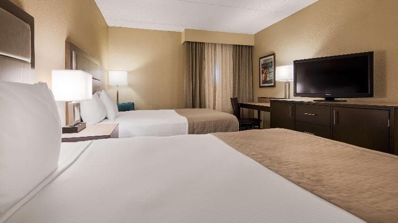 Best Western Holiday Lodge 3