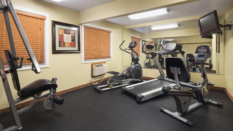 Best Western Plus Altoona Inn 2