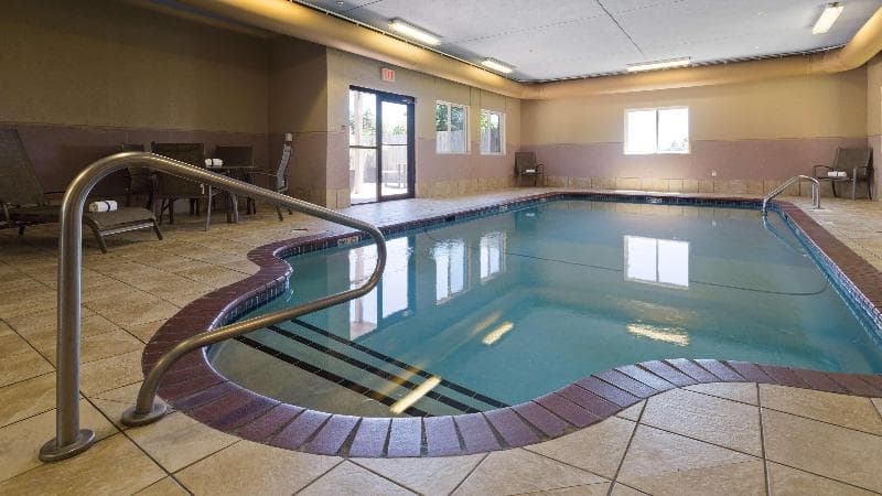 Best Western Plus Altoona Inn 5