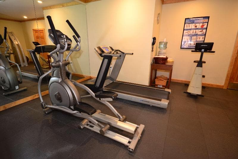 Best Western Mountain Lodge at Banner Elk 2