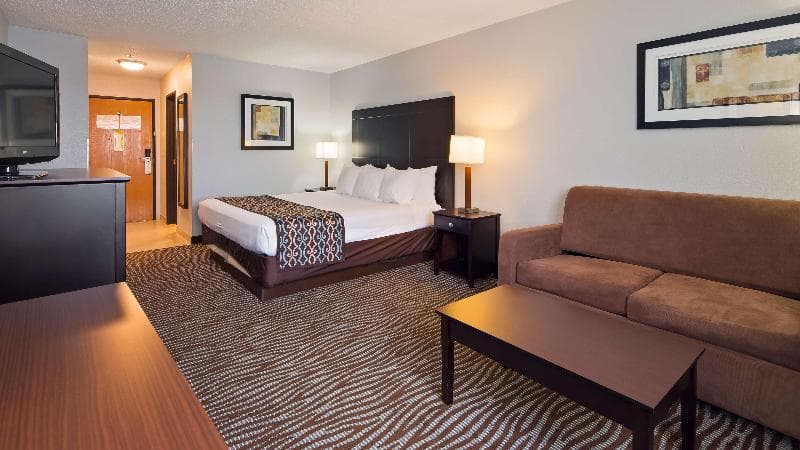 Best Western Executive Inn 4
