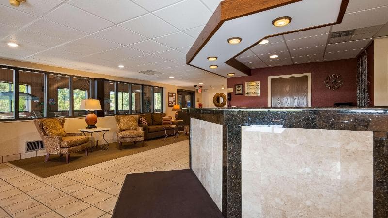 Best Western Caldwell Inn 4