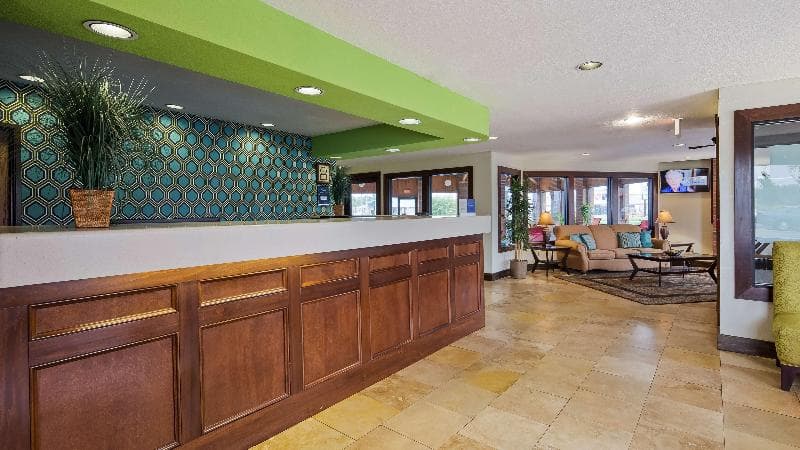 Best Western Norwalk 2