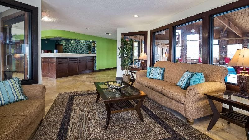 Best Western Norwalk 3