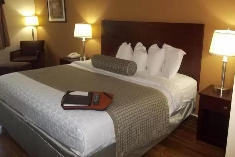 Baymont by Wyndham Delaware 4