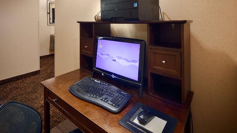 Best Western Plus Executive Inn photo 1