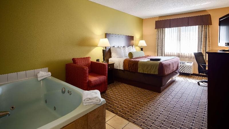 Best Western Plus Executive Inn 5