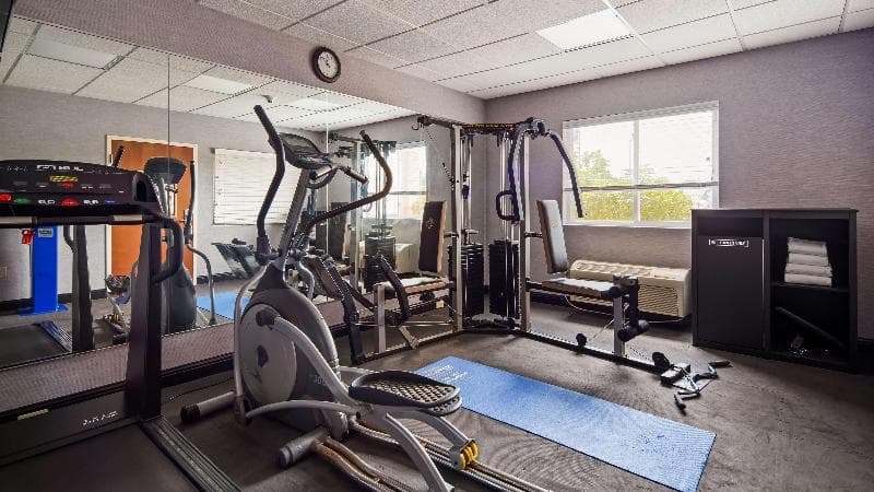 Best Western Nittany Inn Milroy 2