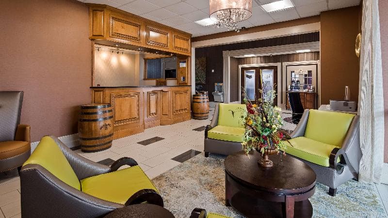 Best Western Fayetteville Inn 5