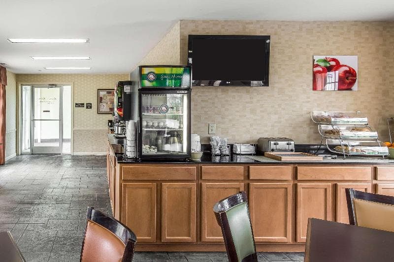 Quality Inn Crossville 3