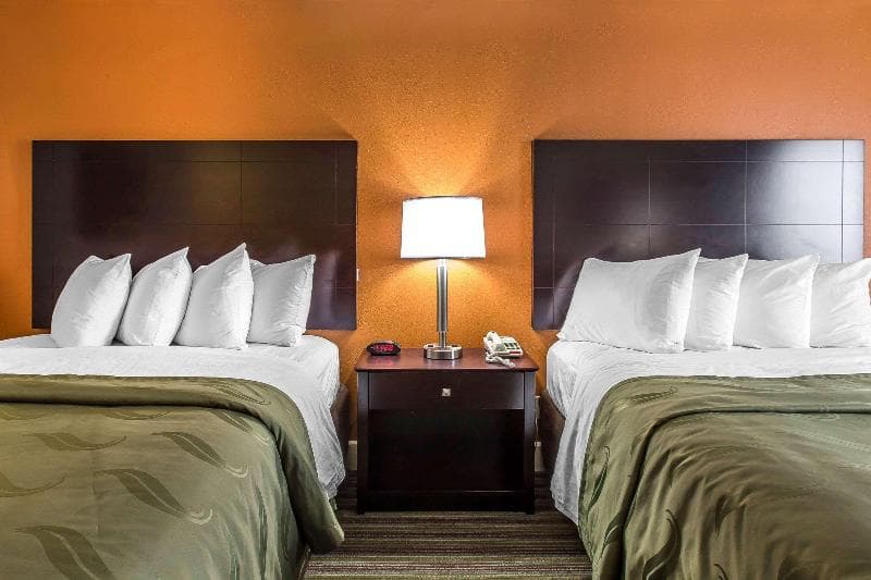 Quality Inn Crossville 4