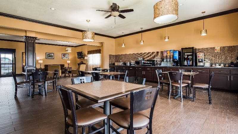 Best Western Trail Dust Inn & Suites photo 1