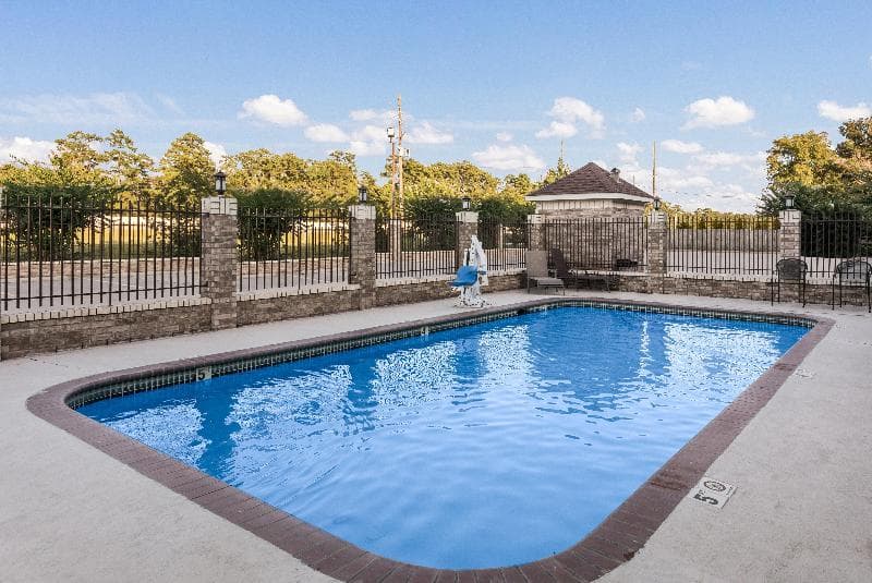 Best Western Willis 4