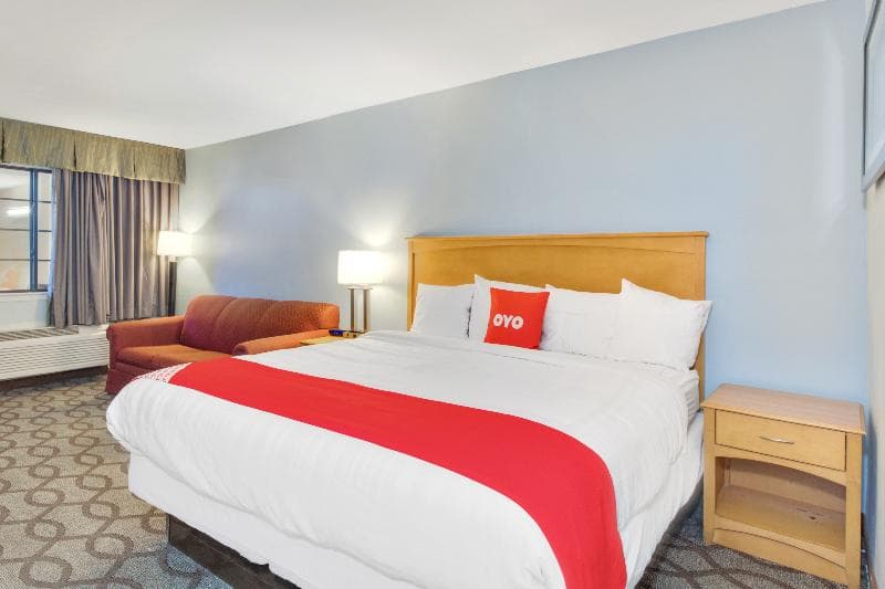 OYO Hotel Ingleside TX 5