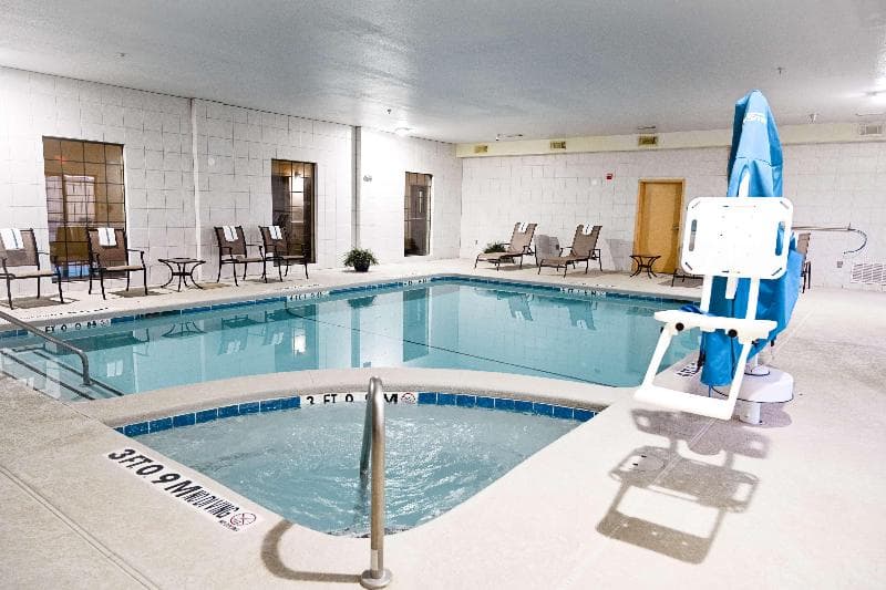 Best Western Plus Shamrock Inn & Suites 2