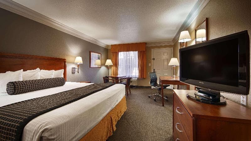 Best Western Angleton Inn 2