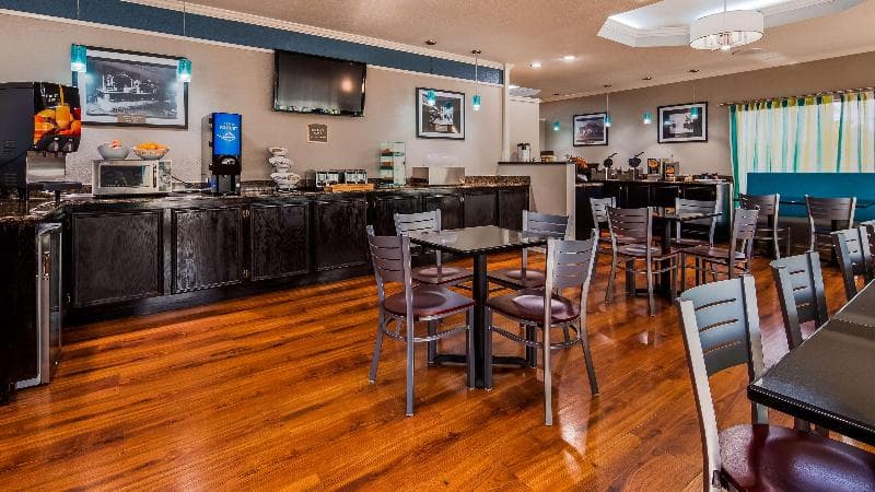 Best Western Post Oak Inn 2