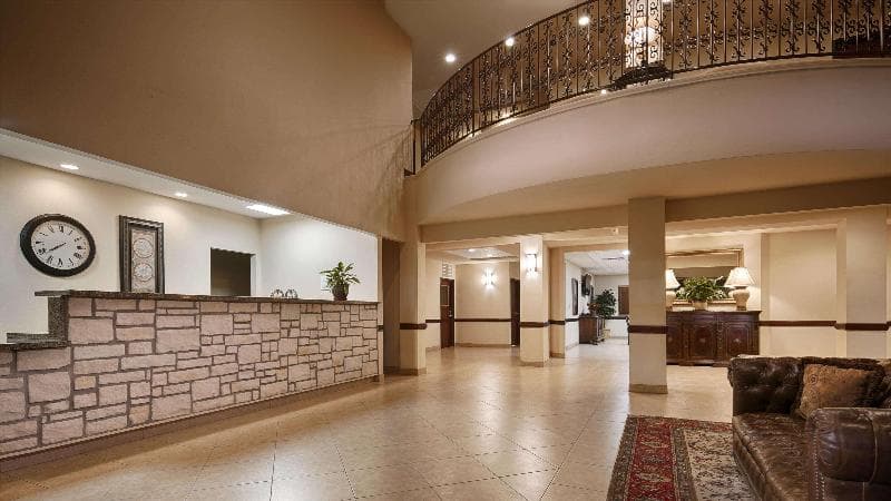 Best Western La Grange Inn & Suites 5