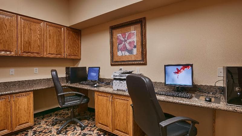 Best Western Plus Portland photo 1