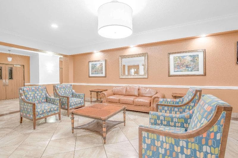 Baymont by Wyndham Pearsall 5