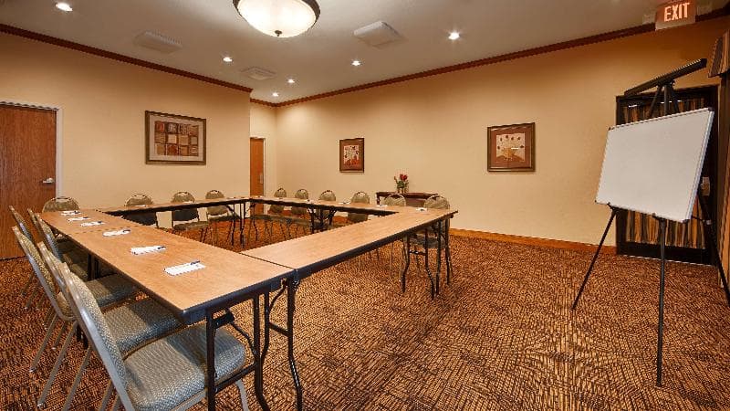 Best Western Plus Schulenburg Inn & Suites photo 1