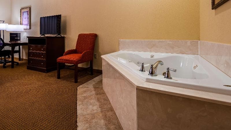 Best Western Littlefield Inn & Suites 5