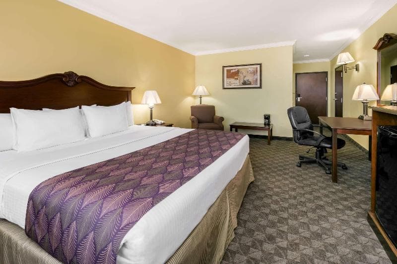 Days Inn by Wyndham Salado photo 1