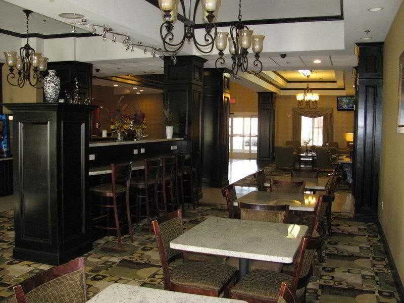 Red Roof Inn & Suites Longview 4