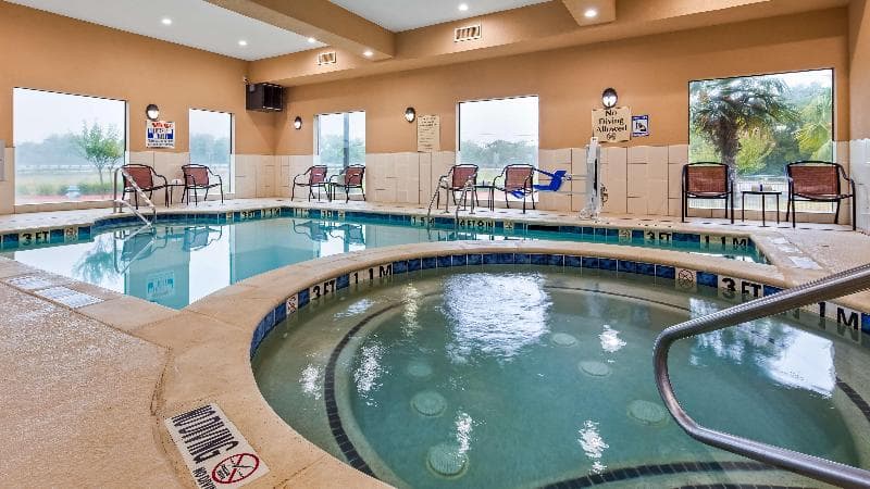 Best Western Plus Burleson Inn & Suites 5