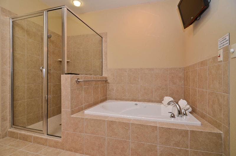 Best Western Plus Emory at Lake Fork Inn & Suites 3