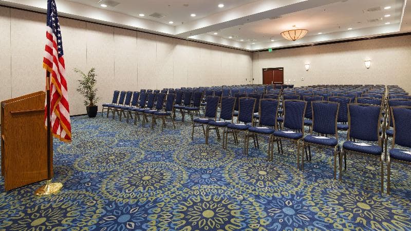 Best Western Plus Waynesboro Inn & Suites Conference Center 3