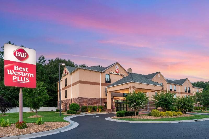 Best Western Plus Hopewell Inn 3