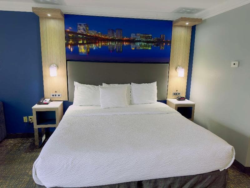 Best Western Plus Glen Allen Inn photo 1