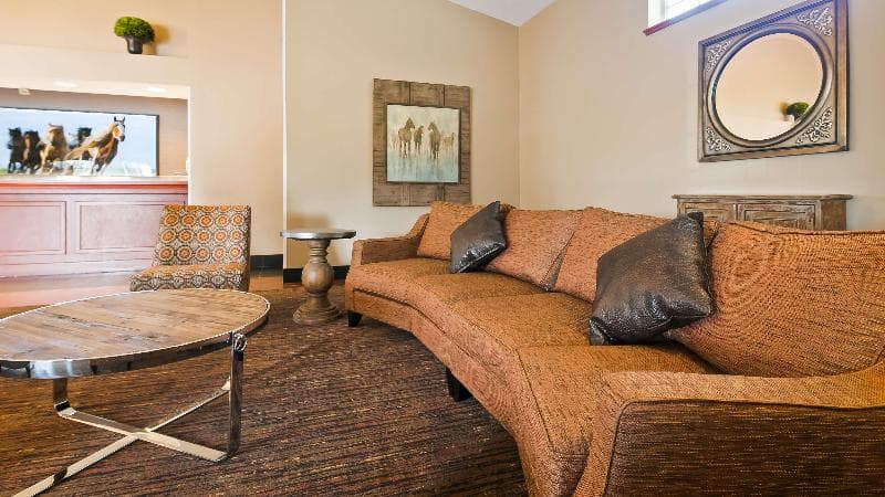 Best Western Plus The Inn at Horse Heaven 4