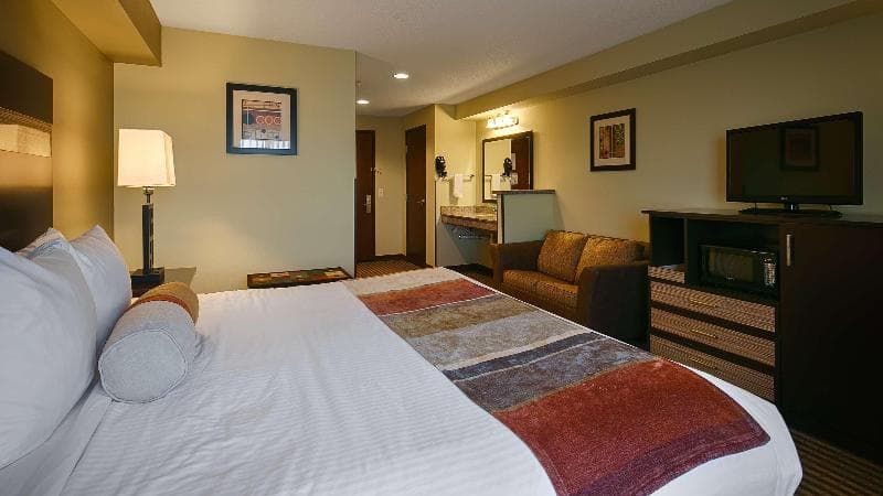 Best Western Rama Inn 3