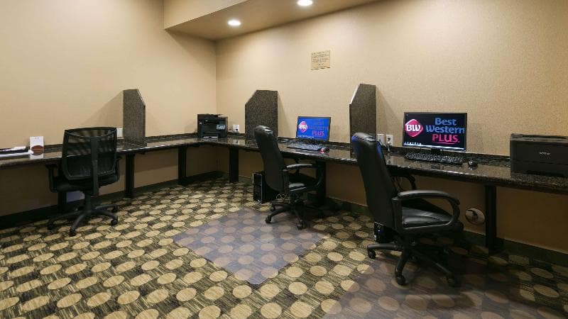 Best Western Plus Parkersville Inn & Suites photo 1