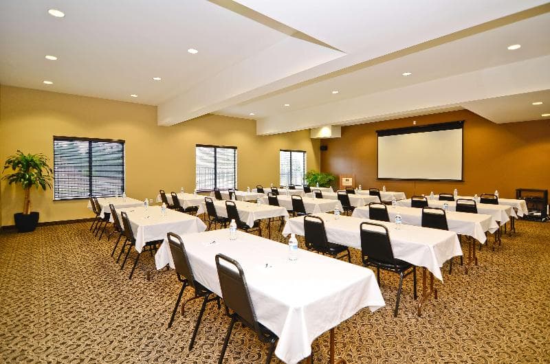 Best Western Plus Lacey Inn & Suites 5