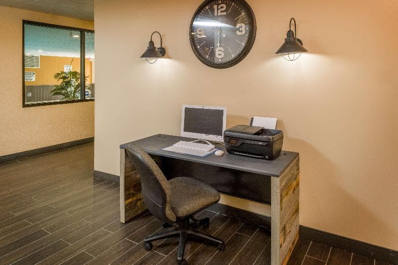 Best Western Logan Inn photo 1