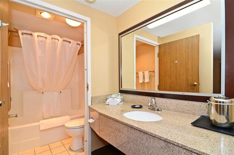 SureStay Plus Hotel by Best Western Black River Falls 3