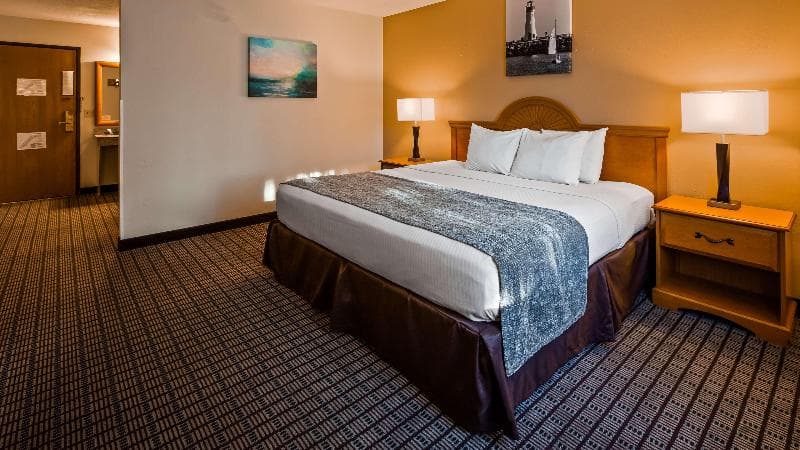 Best Western Maritime Inn 4